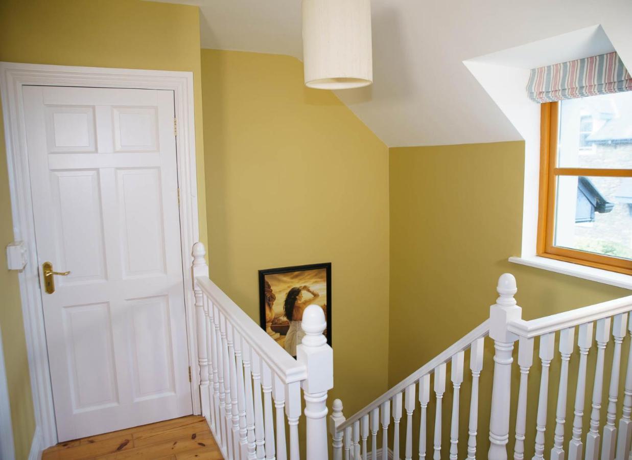 Dingle Courtyard Holiday Homes 3 Bed By Trident Holiday Homes ภายนอก รูปภาพ